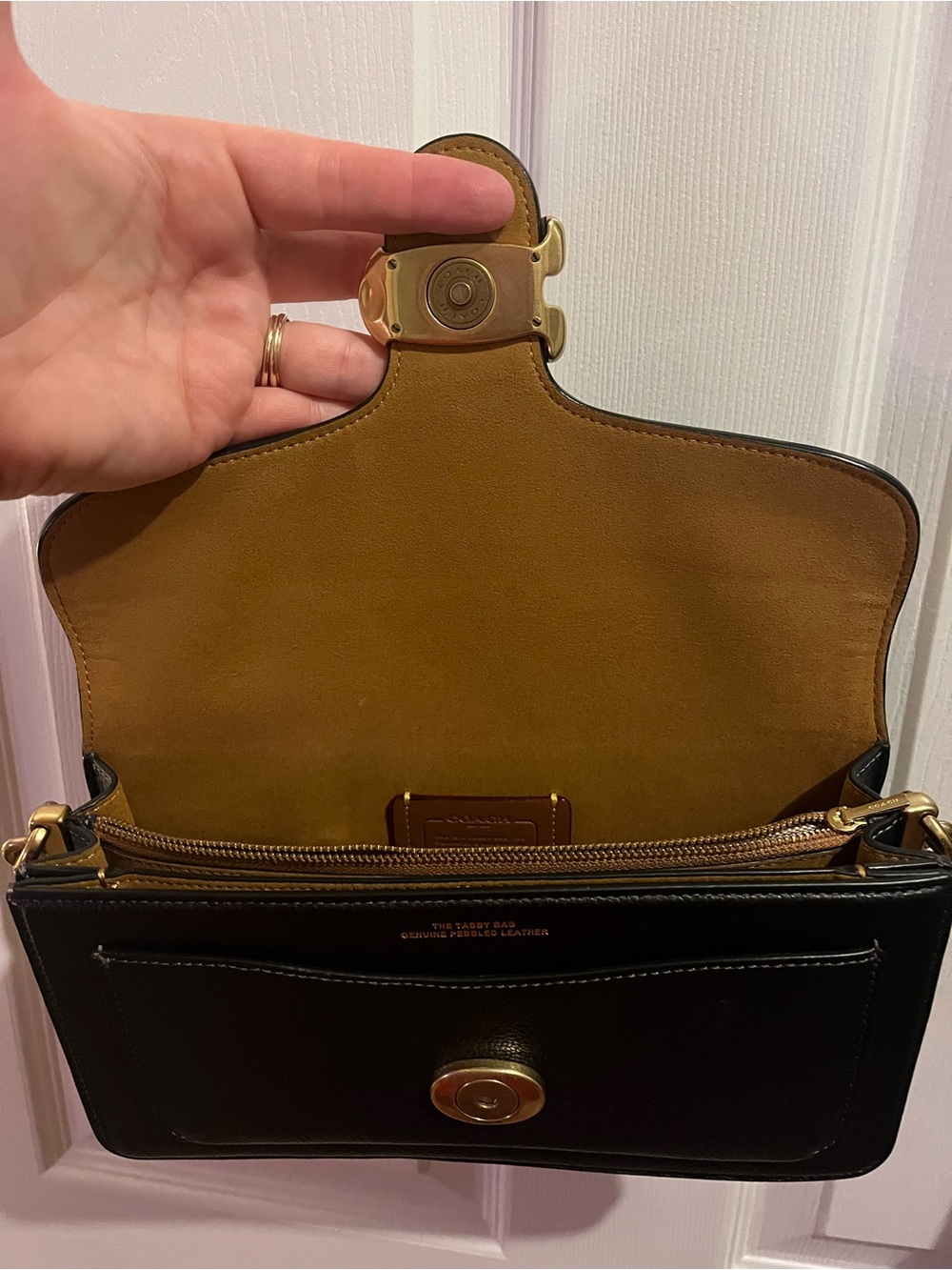 Coach Tabby Shoulder Bag 26 - Picture 3 of 8